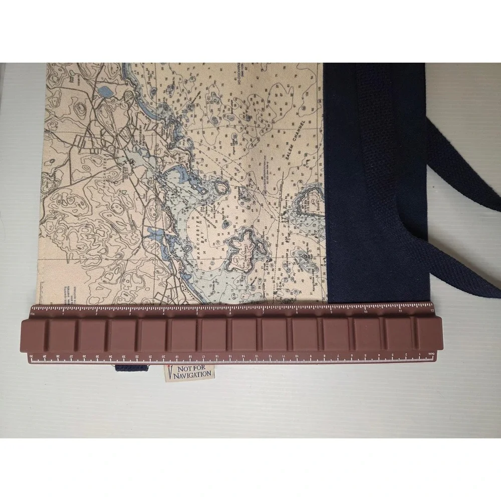 Not For Navigation Crossbody Bag‎ Medium Blue Manchester Bay Excellent Map Print